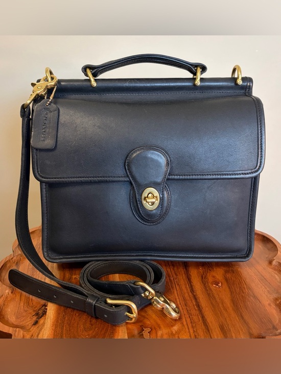 Coach Handbags - Vintage COACH Willis Top Handle Black Crossbody Costa Rica 9927 EUC